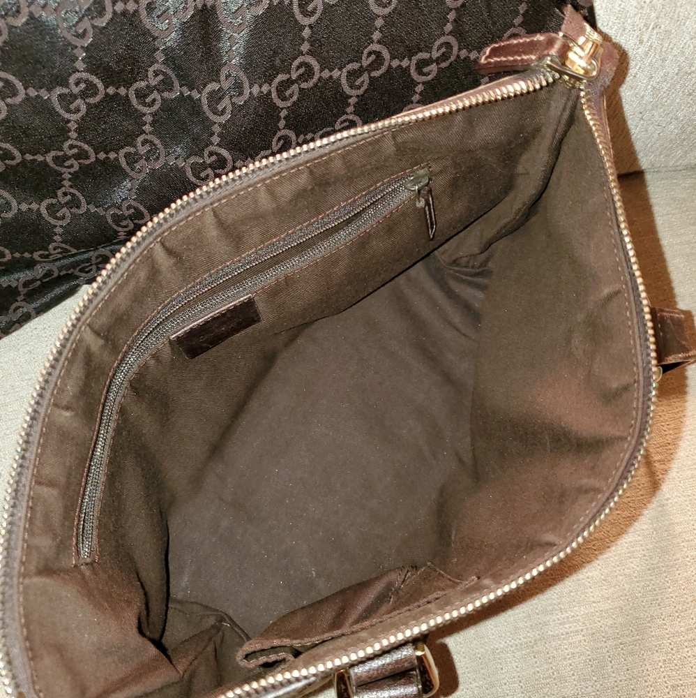 Gucci Hand Bag - Picture 3 of 7